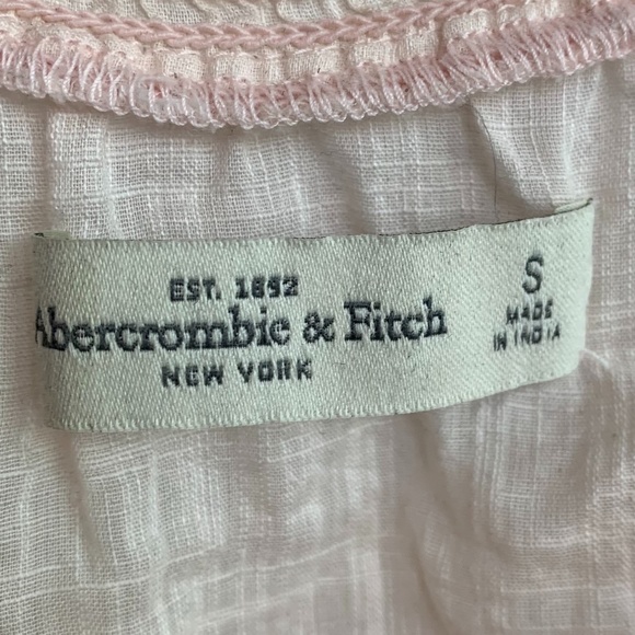 Abercrombie & Fitch Light Pink Short Sleeve Blouse - Picture 3 of 8